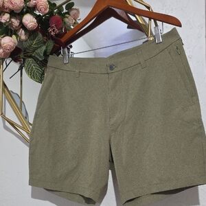 Lululemon Golf Short Size 34